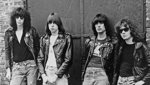 Historia piosenki Ramones