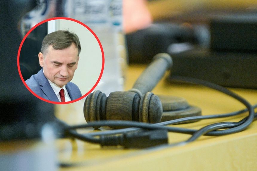 Odsunięto sędzię, która miała wydać wyrok ws. Ziobry