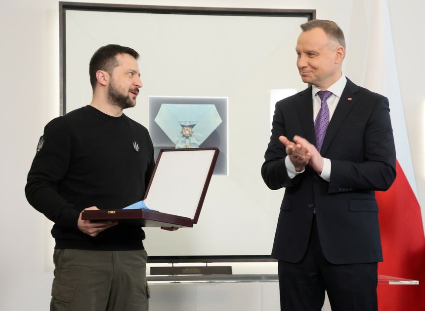 Wołodymyr Zełenski został odznaczony przez prezydenta Andrzeja Dudę Orderem Orła Białego w 2023 r. 