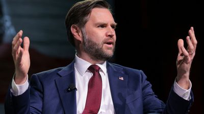 „Jego śmierć jest tak samo tragiczna, jak i oburzająca". Vance grzmi po śmierci Nowaka