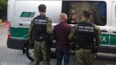 Wyłowił legendarnego suma z jeziorka na Gocławiu. Finał sprawy Ukraińca
