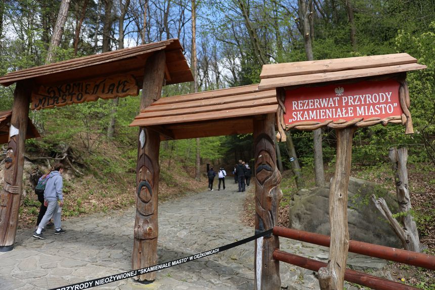 Brama wejściowa do Rezerwatu Przyrody \