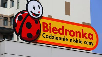Gigantyczne promocje w Biedronce. Od dziś lody za grosze i produkty gratis