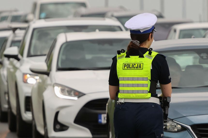 Policja na drodze, zdj. ilustracyjne