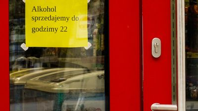 Osiedle w Poznaniu przeciwne nocnej prohibicji. „Powinny uwzględniać lokalną specyfikę”