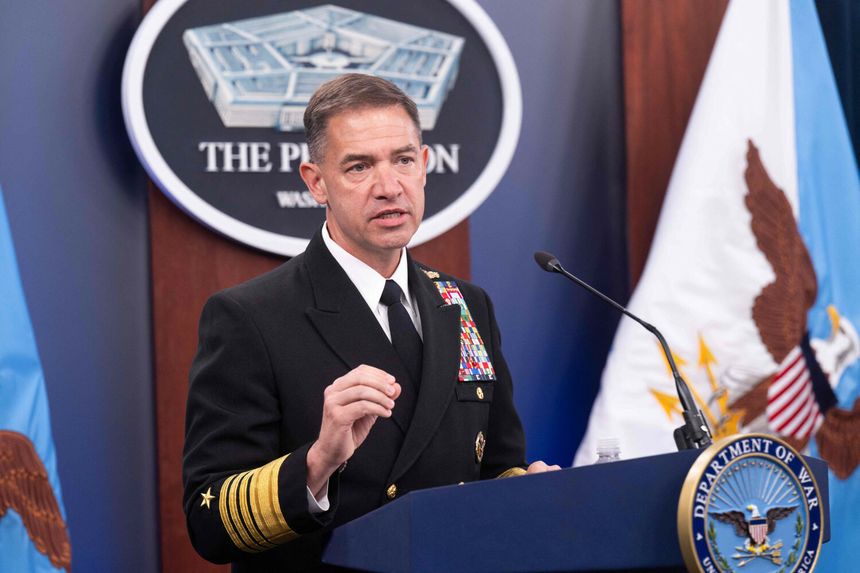 Admirał Brad Cooper