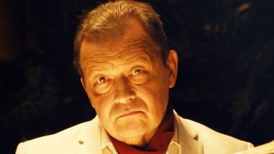 Dopiero był w kinach, a dziś obejrzysz go w domu. To film o aferze, którą żyła cala Polska