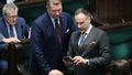 Przemysław Czarnek i Janusz Kowalski w Sejmie