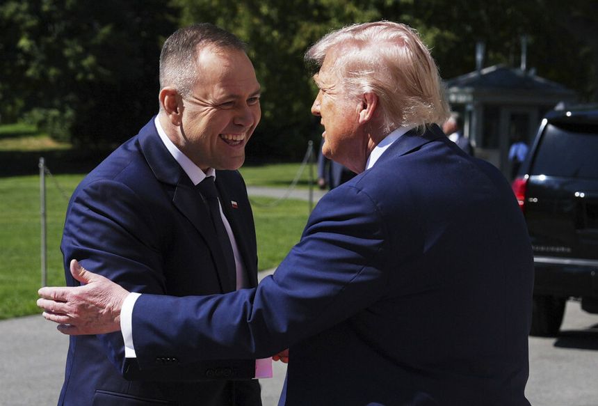 Nawrocki Trump