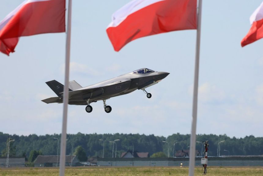 Baza w Łasku. Przyjęcie samolotów F-35 do Sil Zbrojnych RP