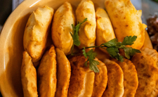 Czebureki. Jedzenie nad Bałtykiem