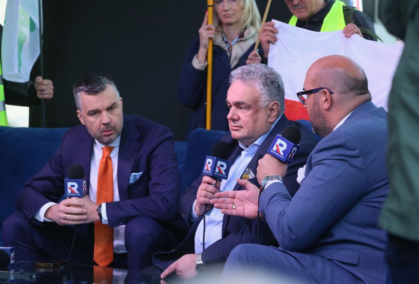 Założyciele Stowarzyszenia Przyjaciół Republiki