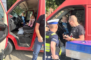 Dzieci stoją w czerwonym busie, obok policjant wręcza mandat kierowcy