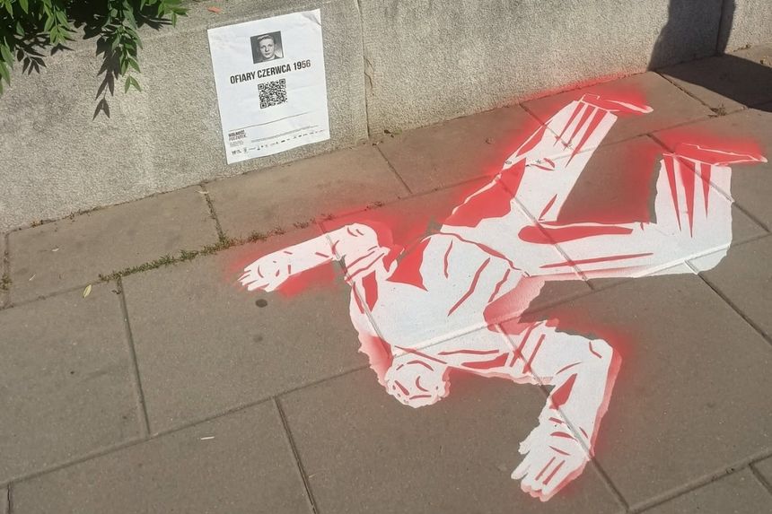 Instalacja upamiętniająca rocznicę Czerwca '56 w Poznaniu