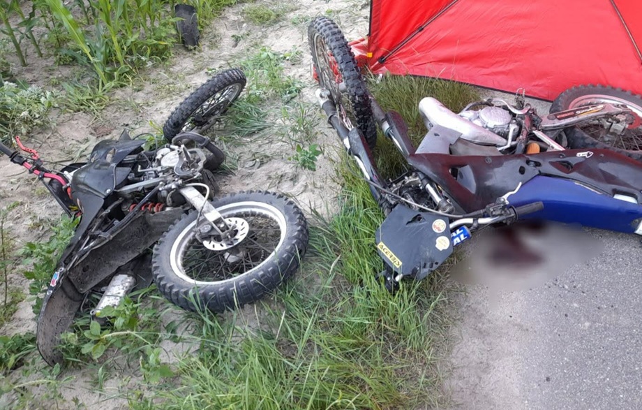 Tragiczny wypadek z udziałem młodych motocyklistów. 18-latek zginął na miejscu