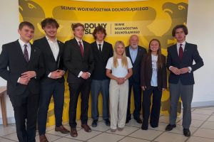 Młodzież w Sejmiku Województwa Dolnośląskiego