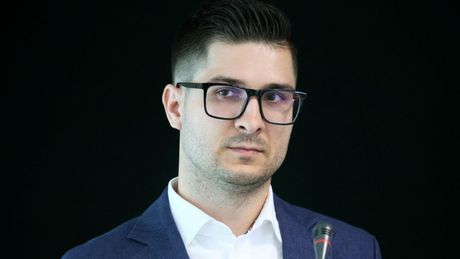Rzecznik Naczelnej Izby Lekarskiej Jakub Kosikowski