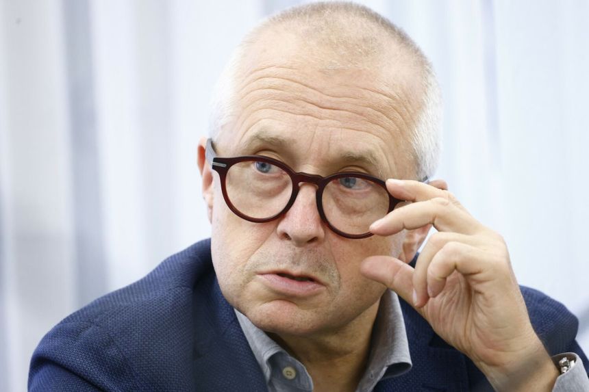 Mec. Jacek Dubois jest pełnomocnikiem lekarza Dawida Kacprzaka 