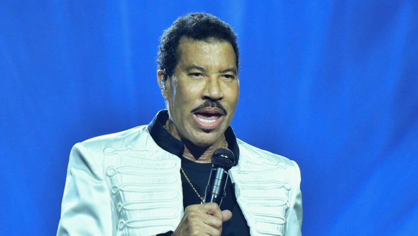 Lionel Richie podczas koncertu