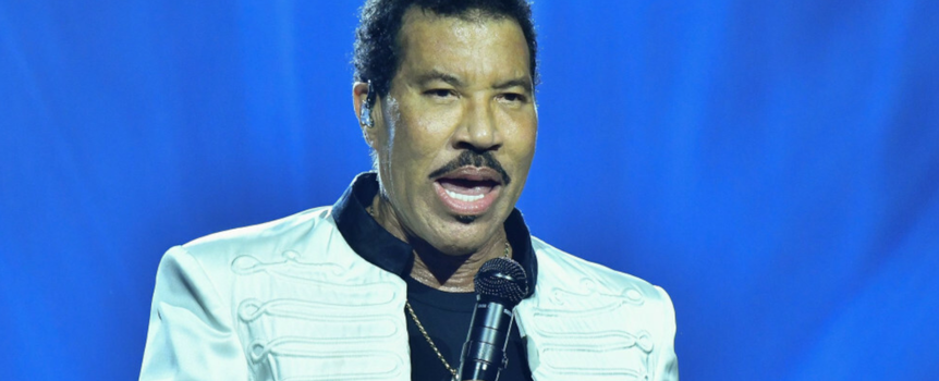Lionel Richie podczas koncertu