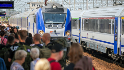pkp intercity, odwołane pociągi, komunikacja zastępcza