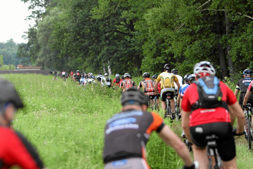 Maraton rowerowy (zdjęcie ilustracyjne)