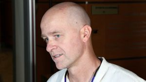 Dr Emil Jędrzejewski