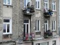 balkony w kamienicy