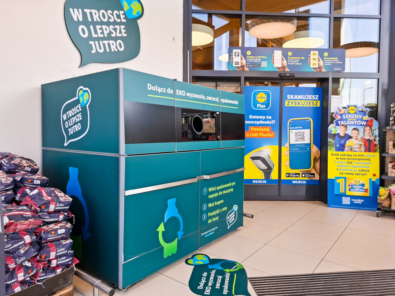 Będą automaty multi-feed w Lidl? Sieć mówi o planach rozwoju urządzeń kaucyjnych
