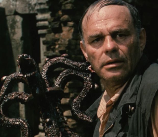 Klątwa Doliny Węży - Roman Wilhelmi - kadr z filmu