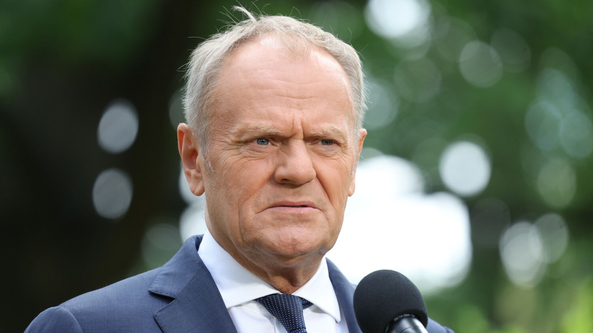 W Warszawie stanie Mur Pamięci. Tusk: „Zamordowani nie mogą pozostać bezimienni"