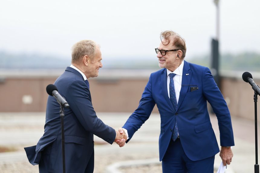premier Donald Tusk, dyrektor generalny Europejskiej Agencji Kosmicznej Josef Aschbacher
