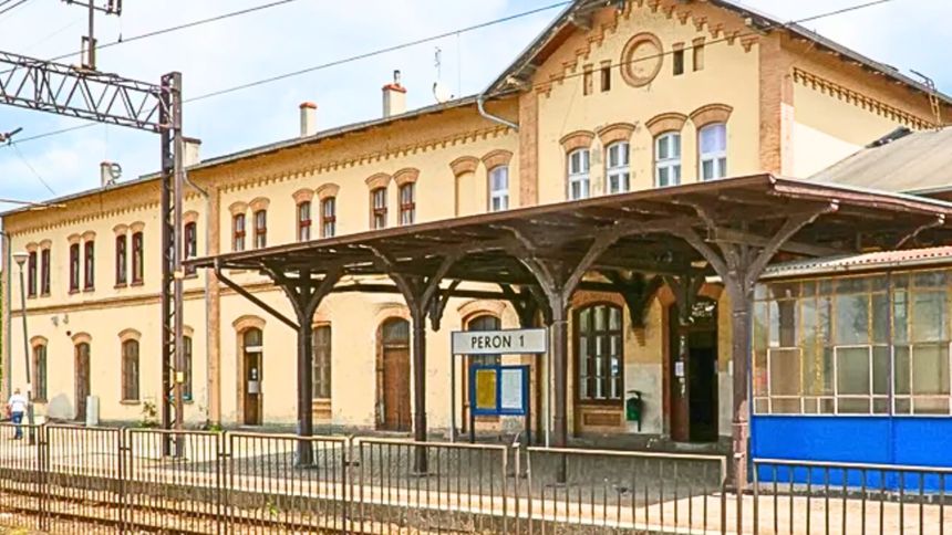 Dworzec kolejowy w Polsce, zdjęcie poglądowe