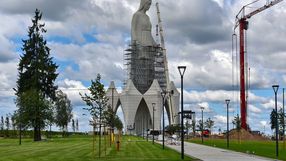 Budowa pomnika w Konotopiu
