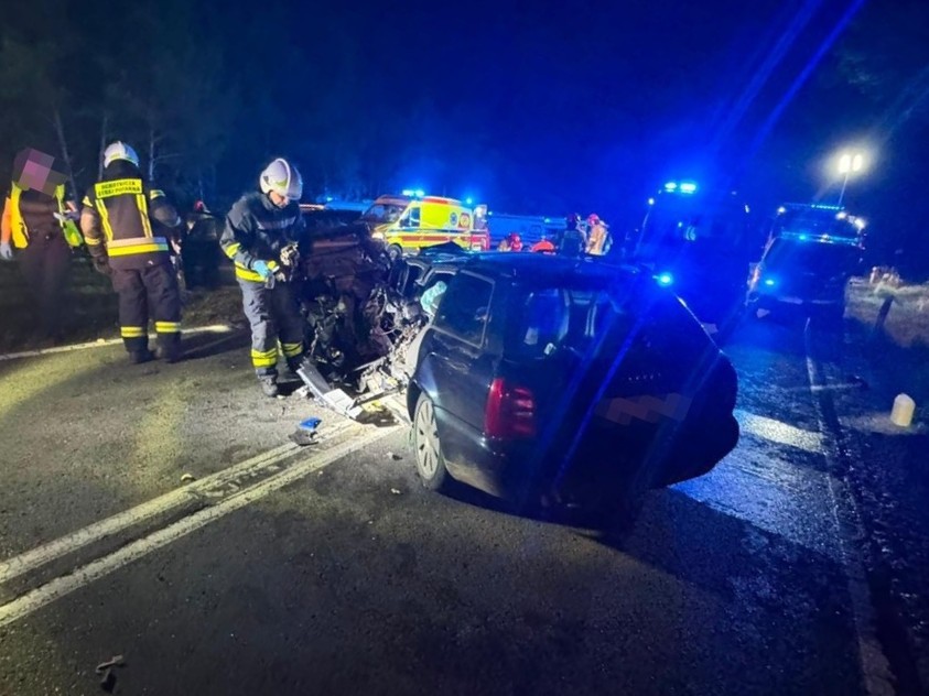 Tragiczny wypadek na DK58. Nie żyje 17-latek, ranni nastolatkowie uciekli z miejsca zdarzenia