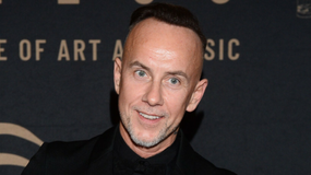 Adam Nergal Darski został tatą. Tak bawił się z synkiem w Sopocie