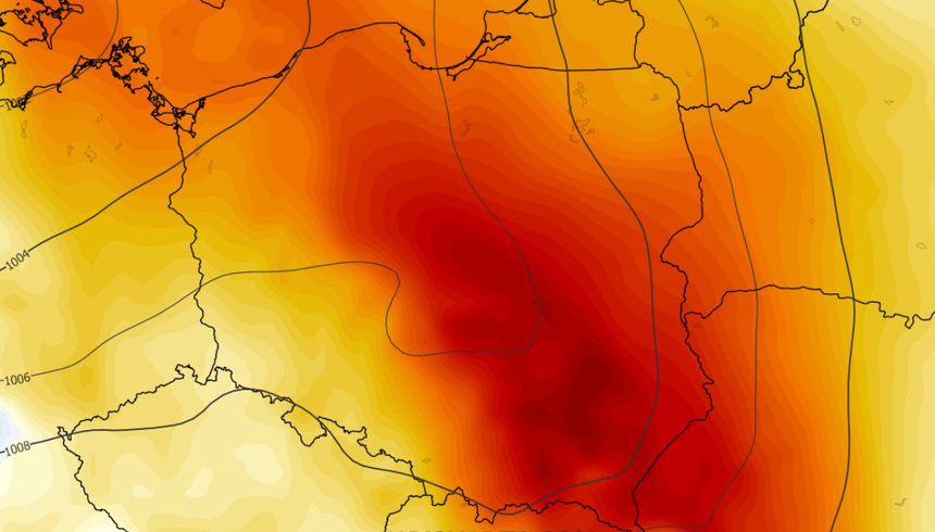 Anomalia temperatury na poziomie ciśnienia 850 hPa 27.07