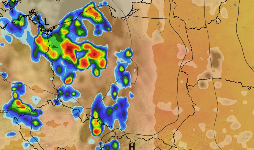 Chwilowe natężenie opadu, zachmurzenie, temperatura i ciśnienie 17.07