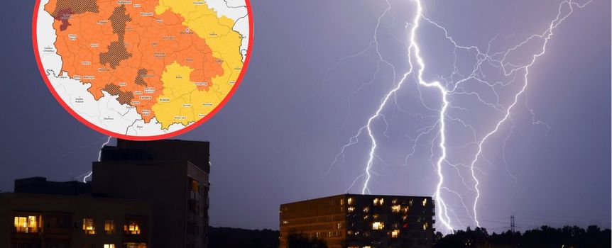 Na zdjęciu błyskawice na tle ciemnego nieba i miejskiego krajobrazu, z mapą Polski w rogu.