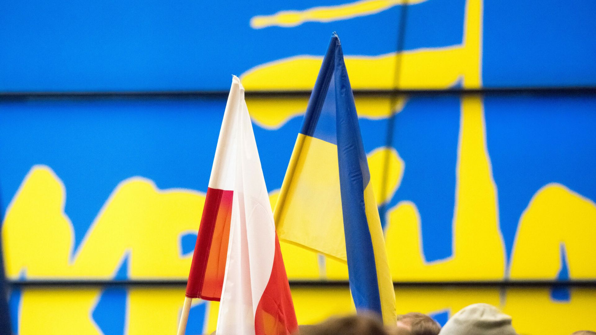 Historyczny zwrot. Polacy coraz częściej mówią „nie” uchodźcom z Ukrainy