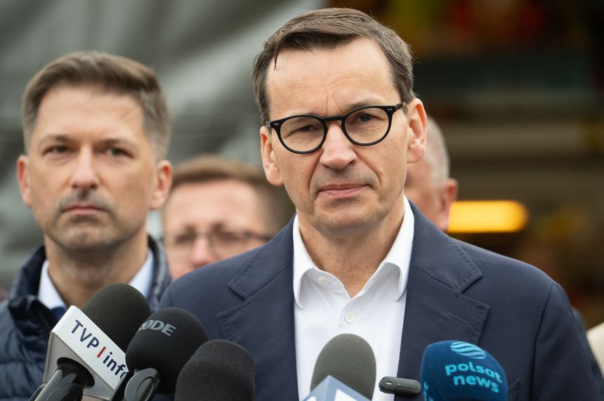 Sylwester Tułajew i Mateusz Morawiecki