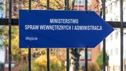 Spada liczba pozwoleń na pracę dla obcokrajowców
