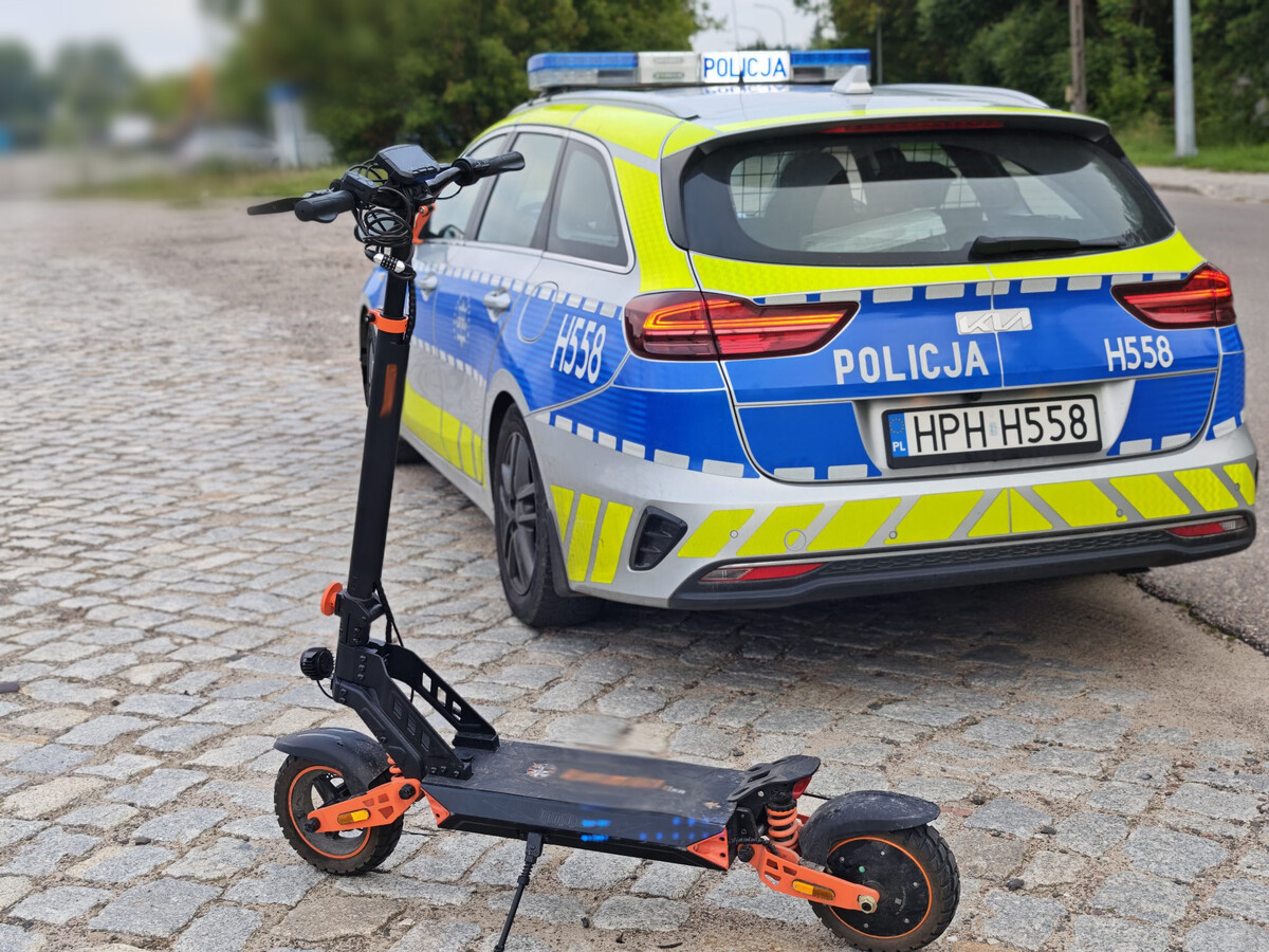 Pijana 16-latka wiozła koleżankę na hulajnodze. Próbowała oszukać policję