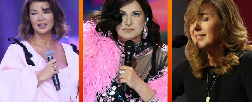 Trzy kobiety na scenie z mikrofonami, każda w efektownych strojach. Różnorodne stylizacje.