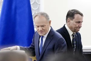 Tusk Sikorski