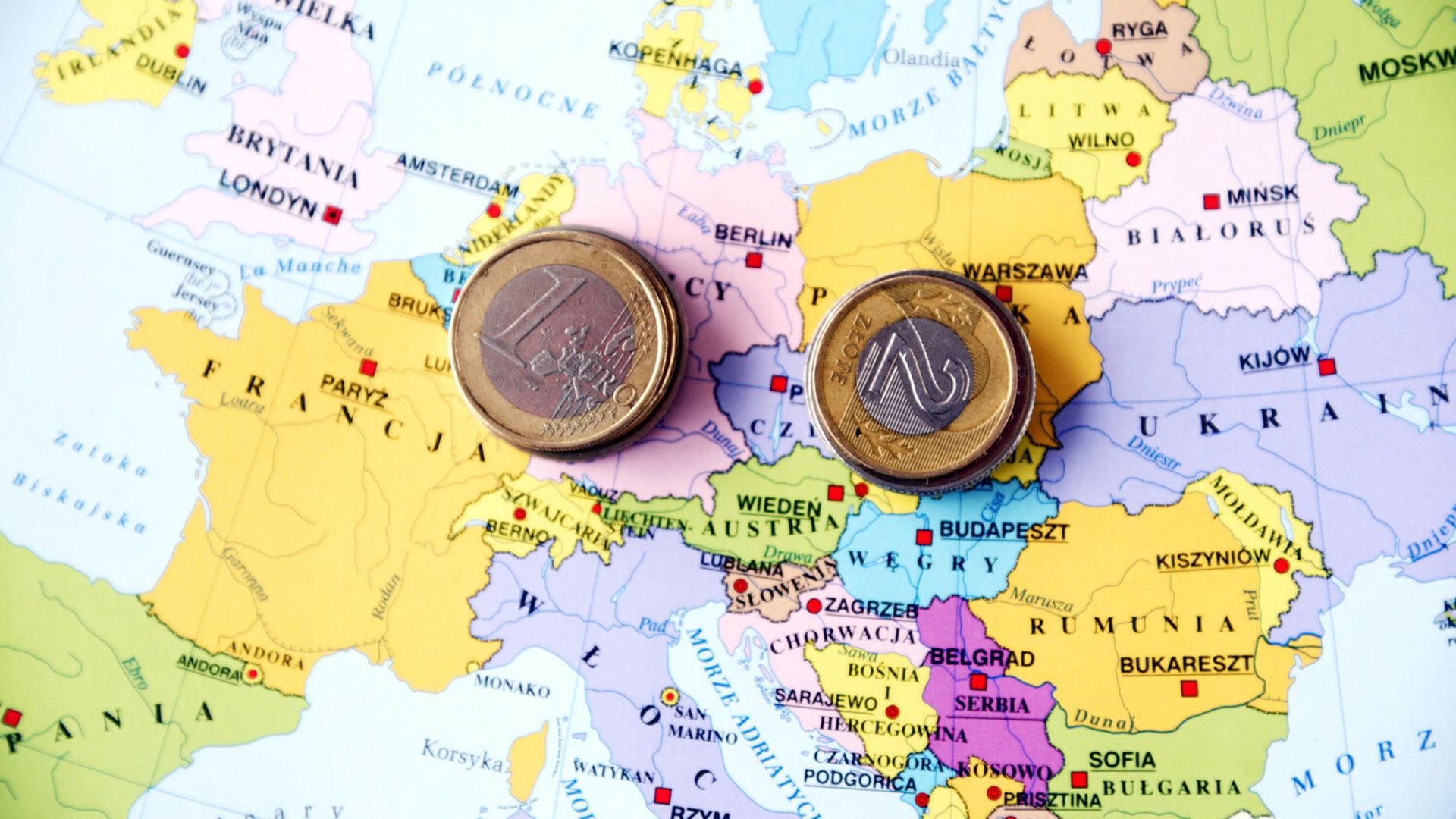 Polska spadła w „rankingu”, ale to powód do radości. Pierwszy od siedmiu lat
