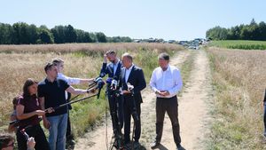 Politycy niedaleko miejsca upadku obiektu