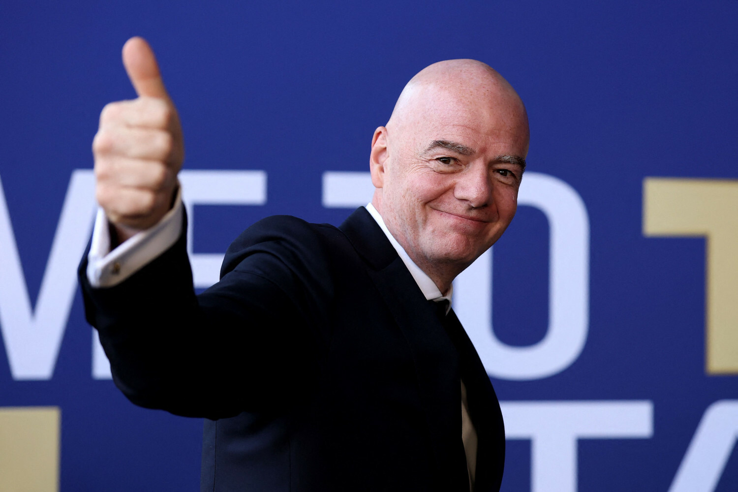 Pomysł Infantino do kosza. FIFA rezygnuje z kontrowersyjnych planów
