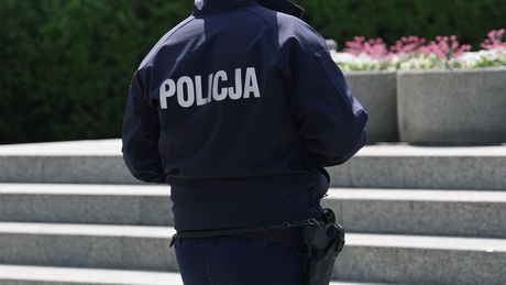 Policjant (zdjęcie ilustracyjne)