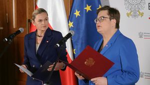Barbara Nowacka i Katarzyna Lubnauer